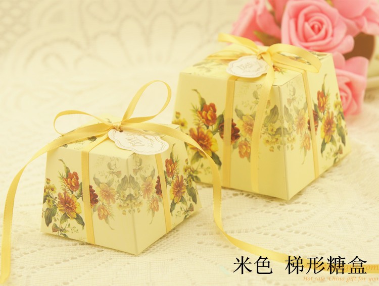 hotsalegift creative printing flowers paper candy box wedding favors 5